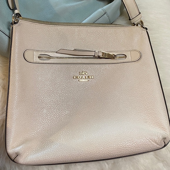 Coach bag and two Michael Kors bags - Picture 2 of 16